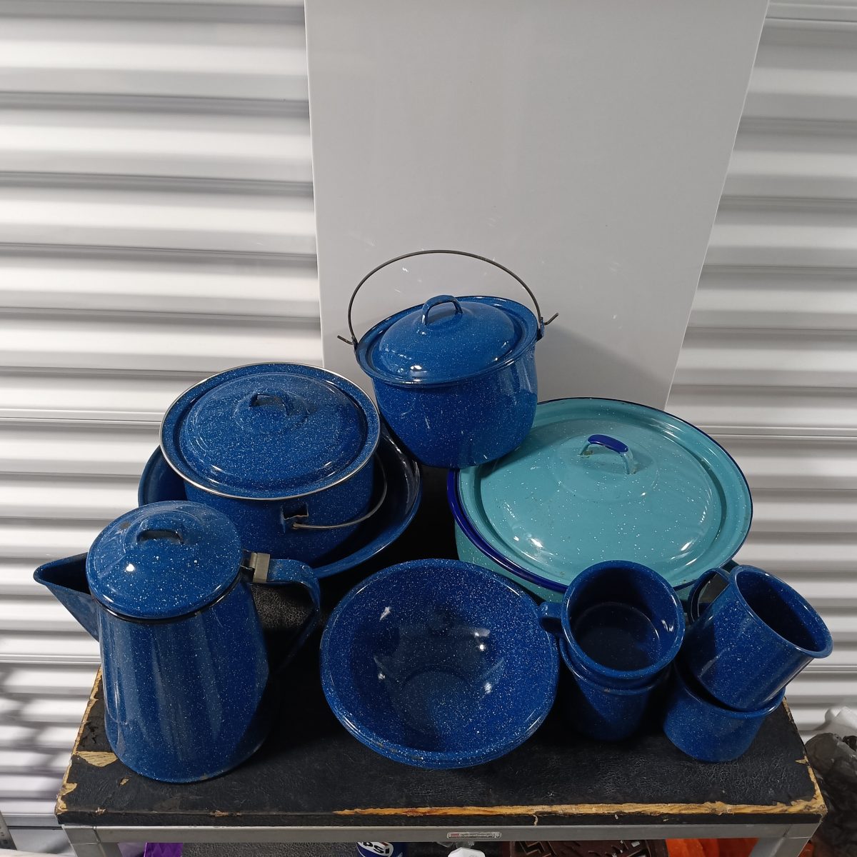 Vintage Enamelware Cookware Set - Blue Speckled