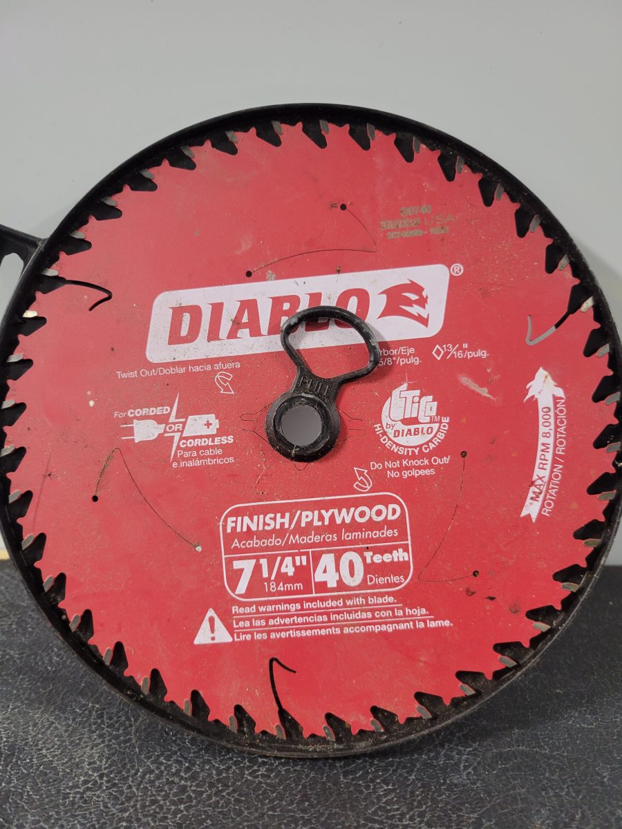 Diablo 7 and 1/4 in saw blade