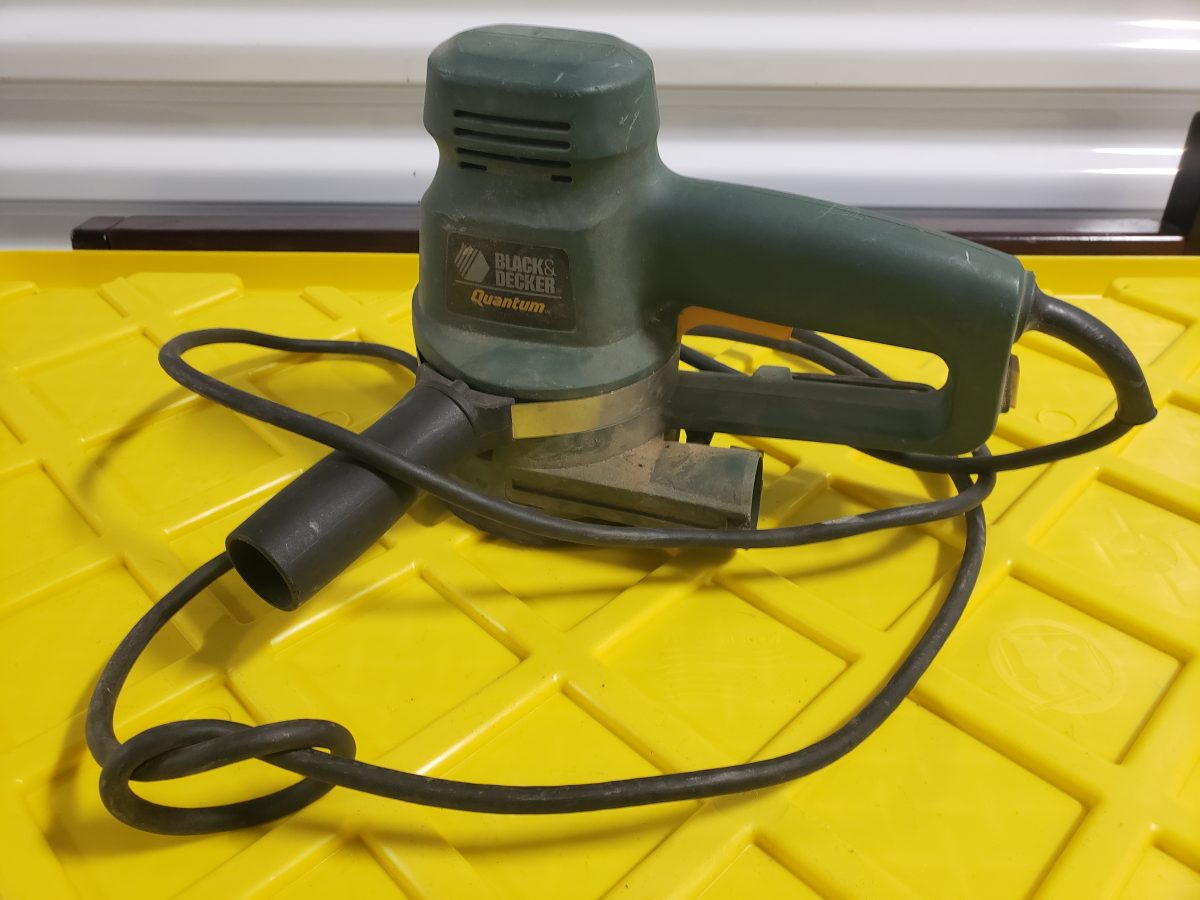 Black & Decker Quantum Random Orbital Sander - Model BD5100
